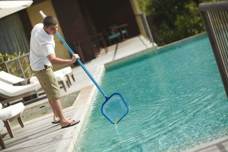 Swimming Pool Cleaning